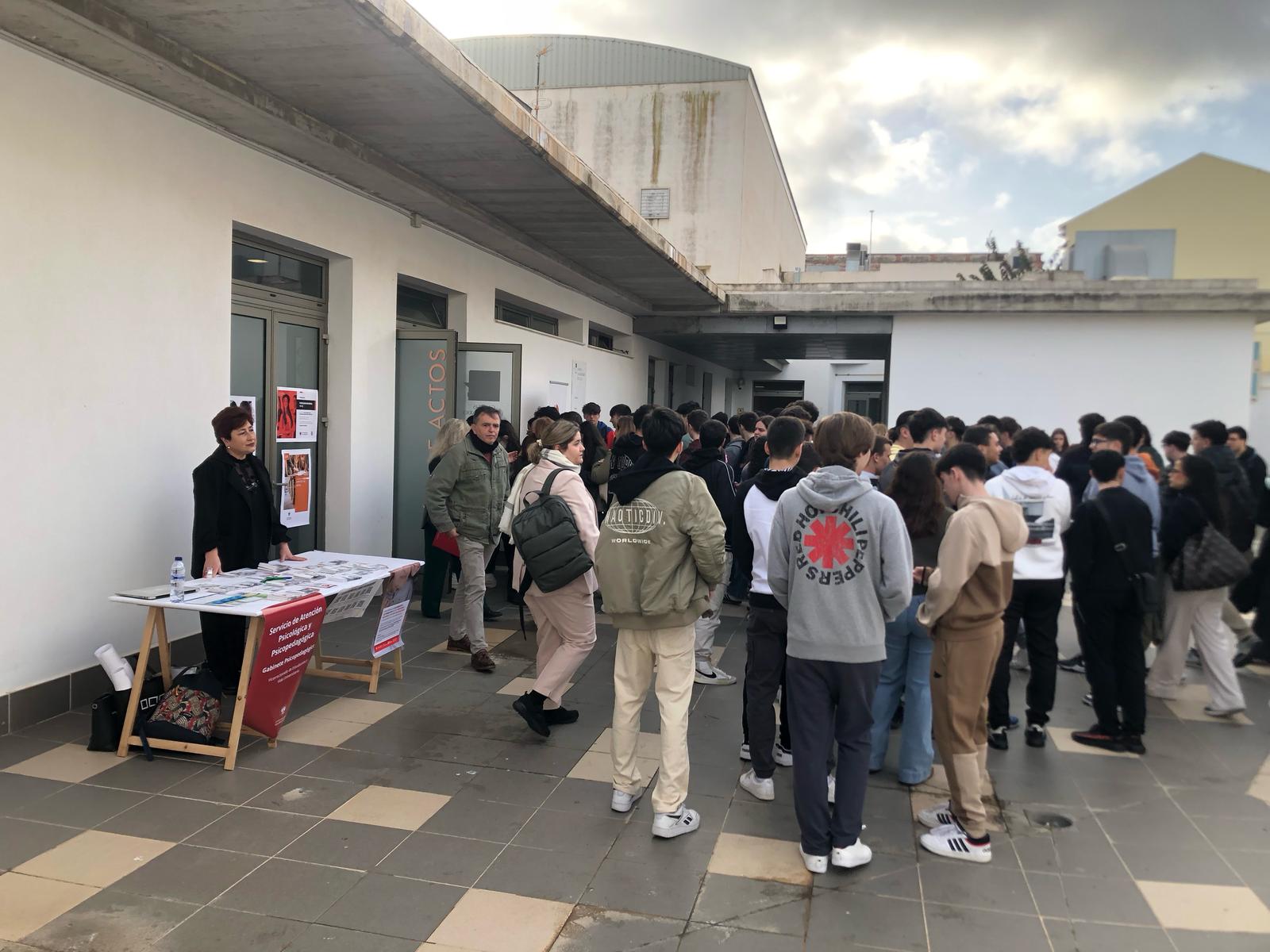 “I Salón estudiantil y de orientación sobre el acceso a la Universidad” en el Campus de Ceuta - 2