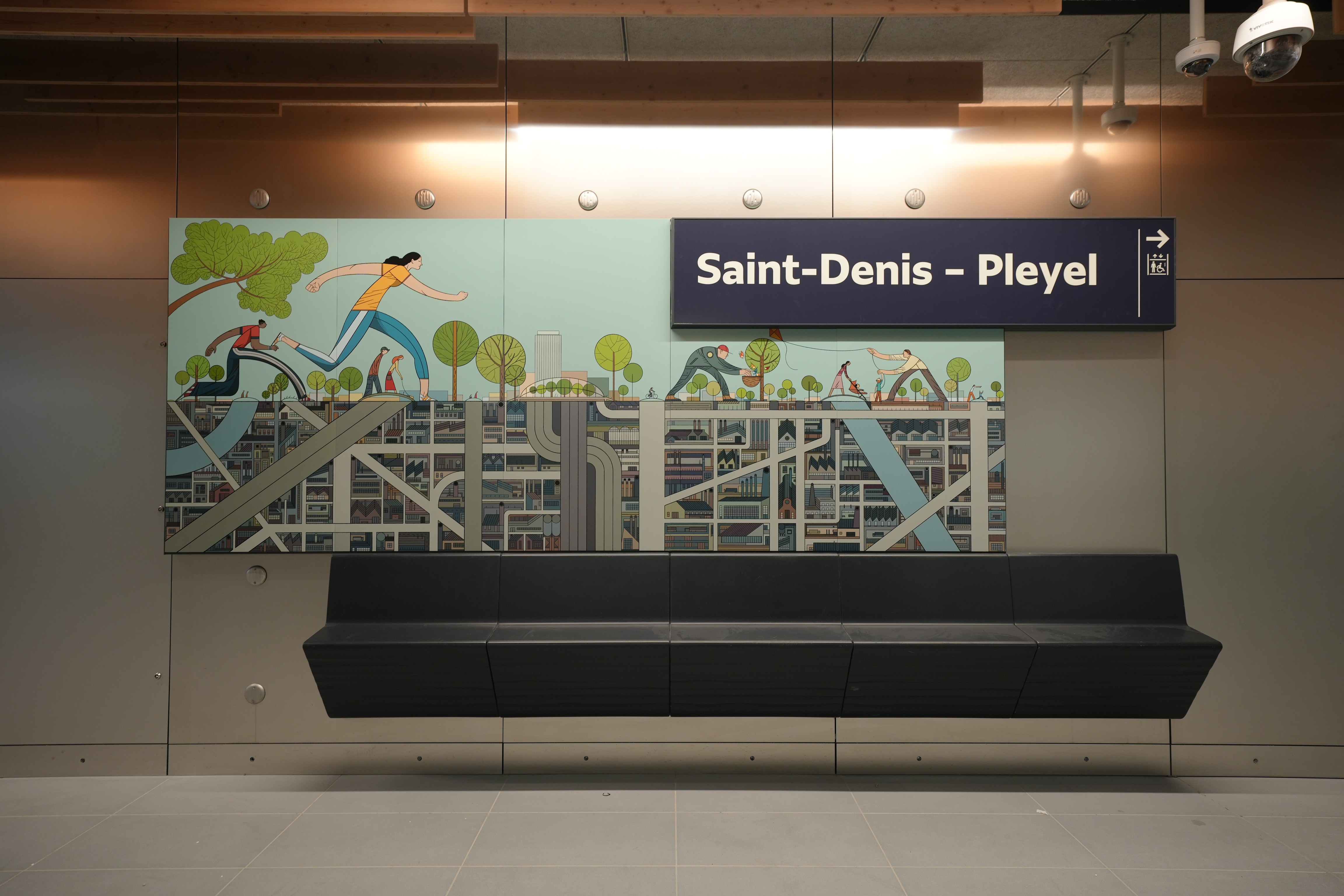 El metro de París estrena la obra de gran formato diseñada por el catedrático UGR Sergio García con motivo de los JJOO