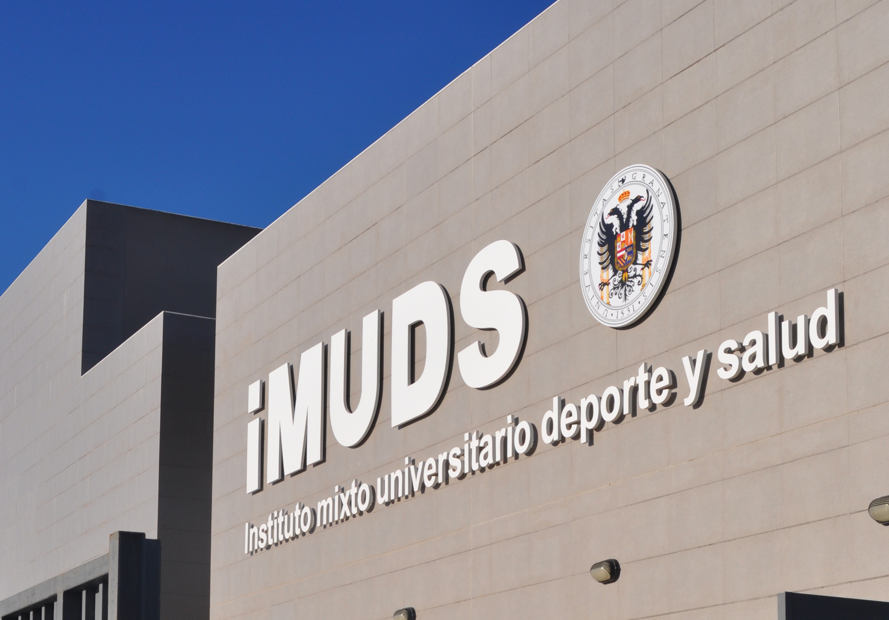 Fachada del  iMUDS