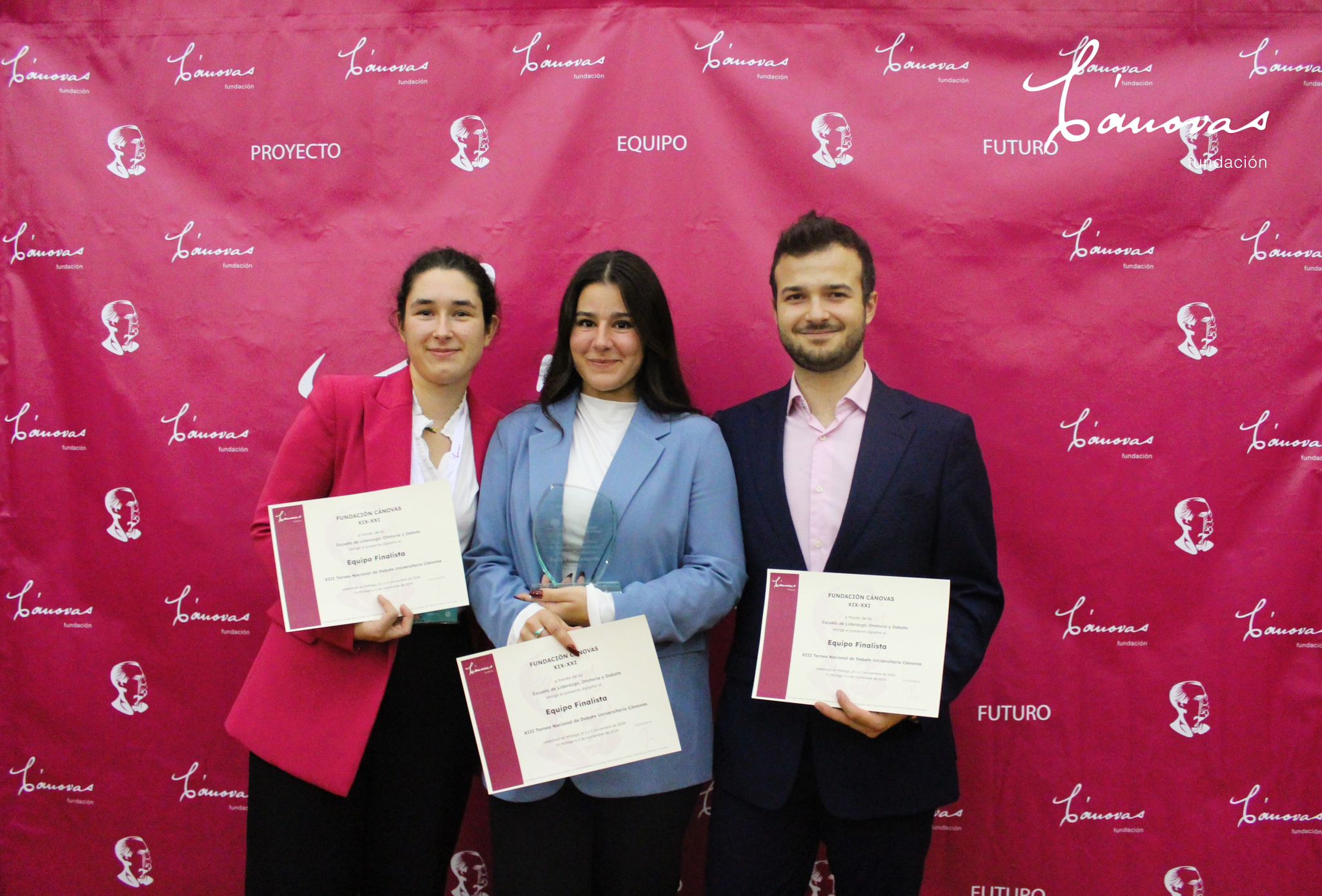 El Club de Debate Universitario de Granada se proclama finalista en el Torneo Cánovas Fundación