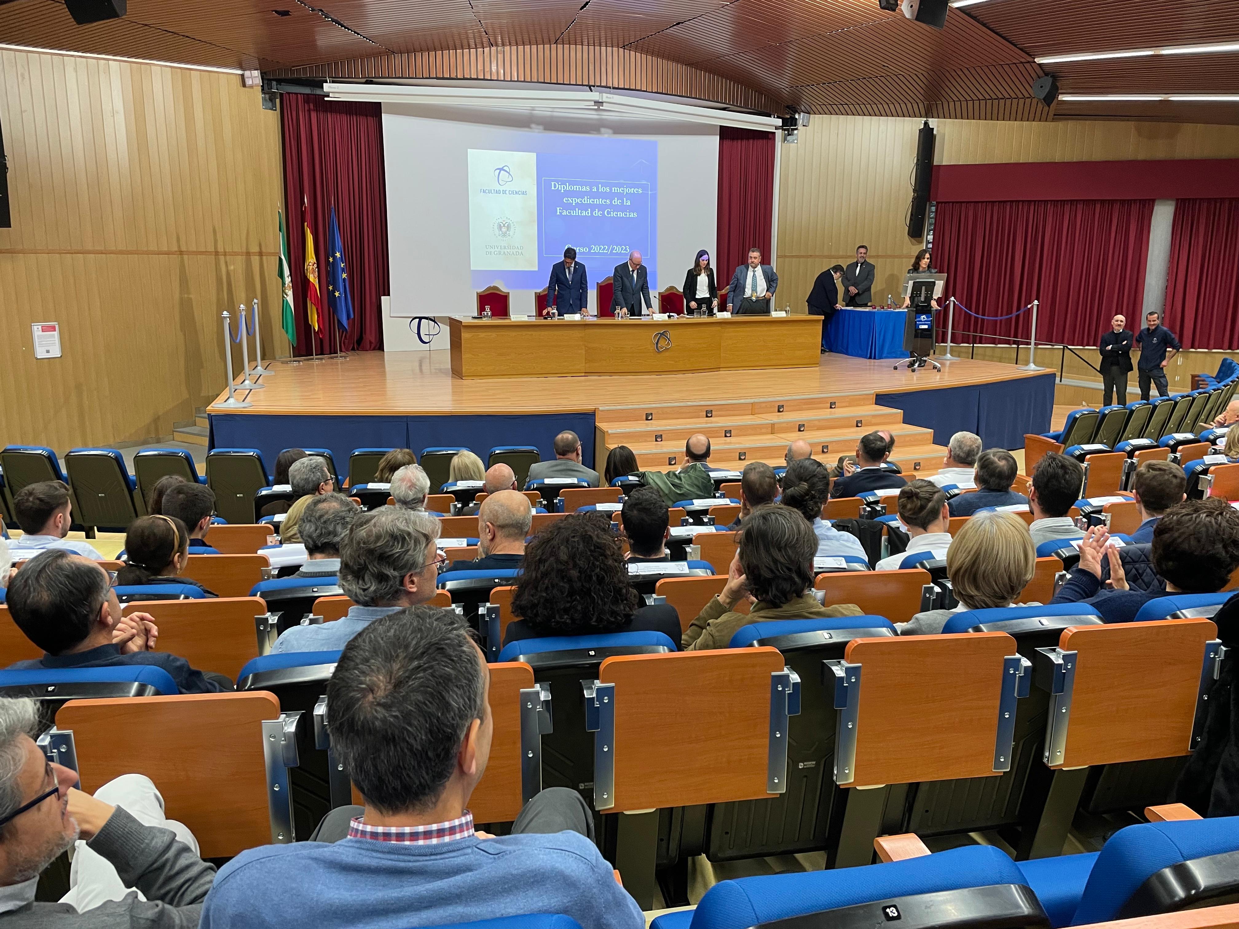 Celebrado el acto académico en la Facultad de Ciencias por su patrón San Alberto Magno