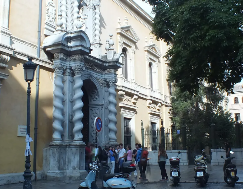 La Facultad de Derecho de la UGR celebra la festividad de su Patrón