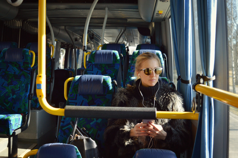 Estudian la confianza que los autobuses autónomos generan en los usuarios del transporte público